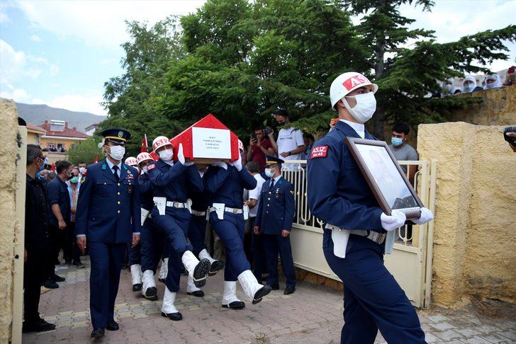 Şehit Piyade Astsubay Cihan Çifcibaşı, Nevşehir'de son yolculuğuna uğurlandı G3