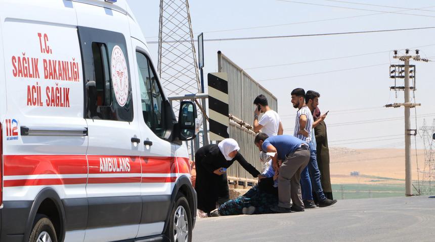 Polis ikna etmeye çalışırken ayağı kayıp suya düştü, akıntıda kayboldu
