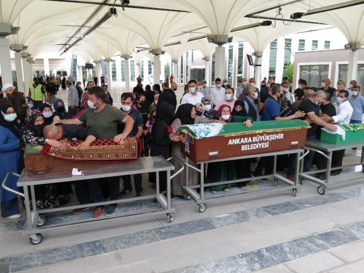 Ankara'daki anneanne cinayeti! Son yolculuklarına gözyaşlarıyla uğurlandılar G4