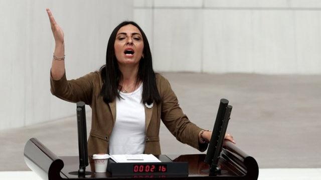 TBMM Genel Kurulu'nda 'türkülü' müzik yasağı tepkisi