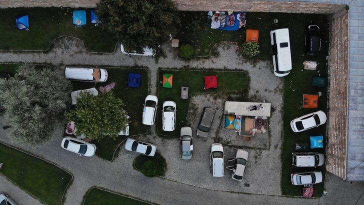 Yer: Edirne! Otellerde yer bulamayınca meydanlarda çadırlarda uyudular G4