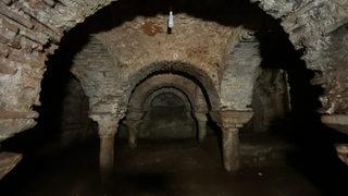 Fatih'te apartmanın altından tarih çıktı! Bizans döneminden kalma 