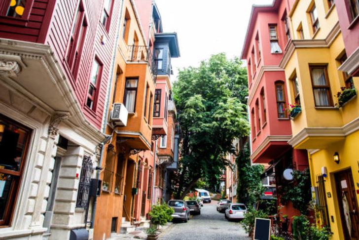 Aylık geliri 6 bin 500 TL'nin altında olanlar başvurabilir! 667 TL taksitle ev satışı G5