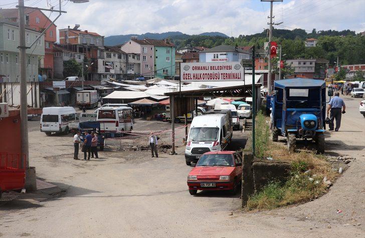 Zonguldak'ta sağanakta derenin taşması sonucu su basan beldede hayat normale dönüyor G1