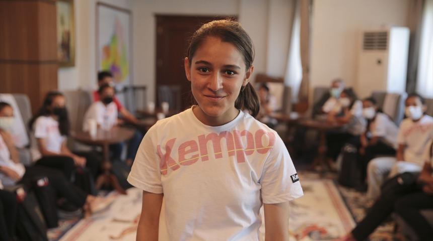 Türkiye'nin konuştuğu Merve Akpınar ve arkadaşlarına spor salonu müjdesi