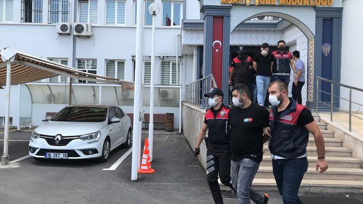 Bursa'da evlerden hırsızlık yaptığı tespit edilen 7 zanlı yakalandı G1