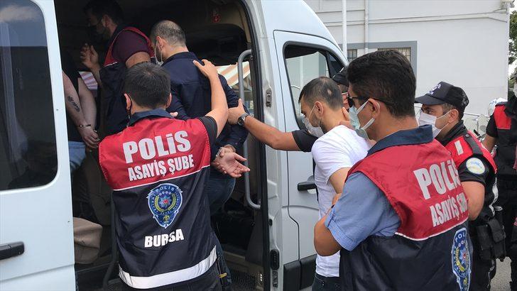 Bursa'da evlerden hırsızlık yaptığı tespit edilen 7 zanlı yakalandı G2