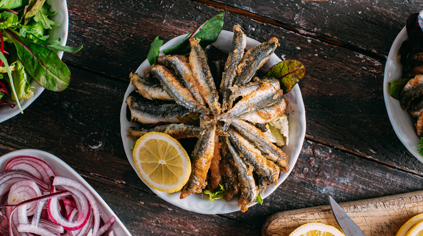 Şehir efsanesi haline gelmişti! Balıkla birlikte yoğurt yenilir mi?