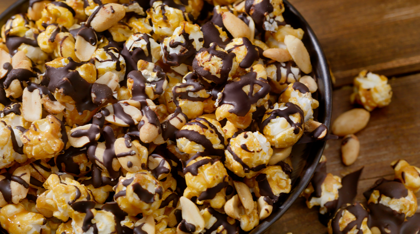 Filme kısa bir mola verin! Çikolatalı patlamış mısır tarifi bambaşka bir diyara götürecek