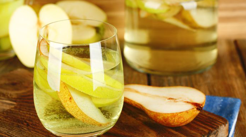 Yağ yakımını hızlandıracak mucizevi detoks suyu! Birkaç dakika içinde hazırlanıyor