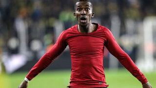 Onyekuru, hafta sonu Fenerbahçe'ye imzayı atıyor!