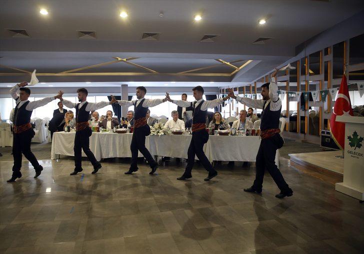 Gelecek Partisi Genel Başkanı Davutoğlu, Erzurum'da ziyaretlerde bulundu: G2