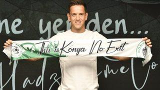 Konyaspor, iç transferde 2 futbolcuyla sözleşme imzaladı