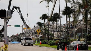 Miami'de çöken 13 katlı binada ölenlerin sayısı 78'e yükseldi