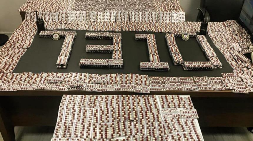 İzmir'de 7 bin uyuşturucu hap ele geçirildi