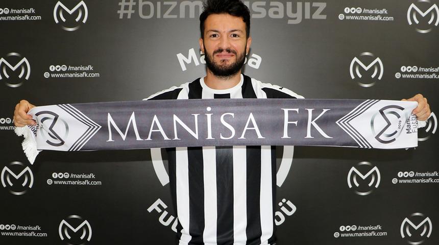 Manisa, sol bek Özgür Çek'i kadrosuna kattı