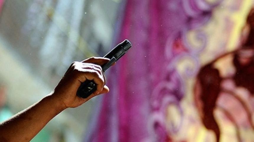 D&uuml;ğ&uuml;nde maganda dehşeti: 1 &ouml;l&uuml; 1 yaralı