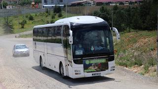 Otobüs şoförü bulamayan belediye başkanı direksiyon başına geçti