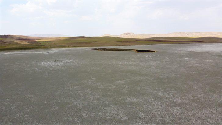 Van'da Akgöl'den sonra Saray Tuz Gölü de kurudu G5