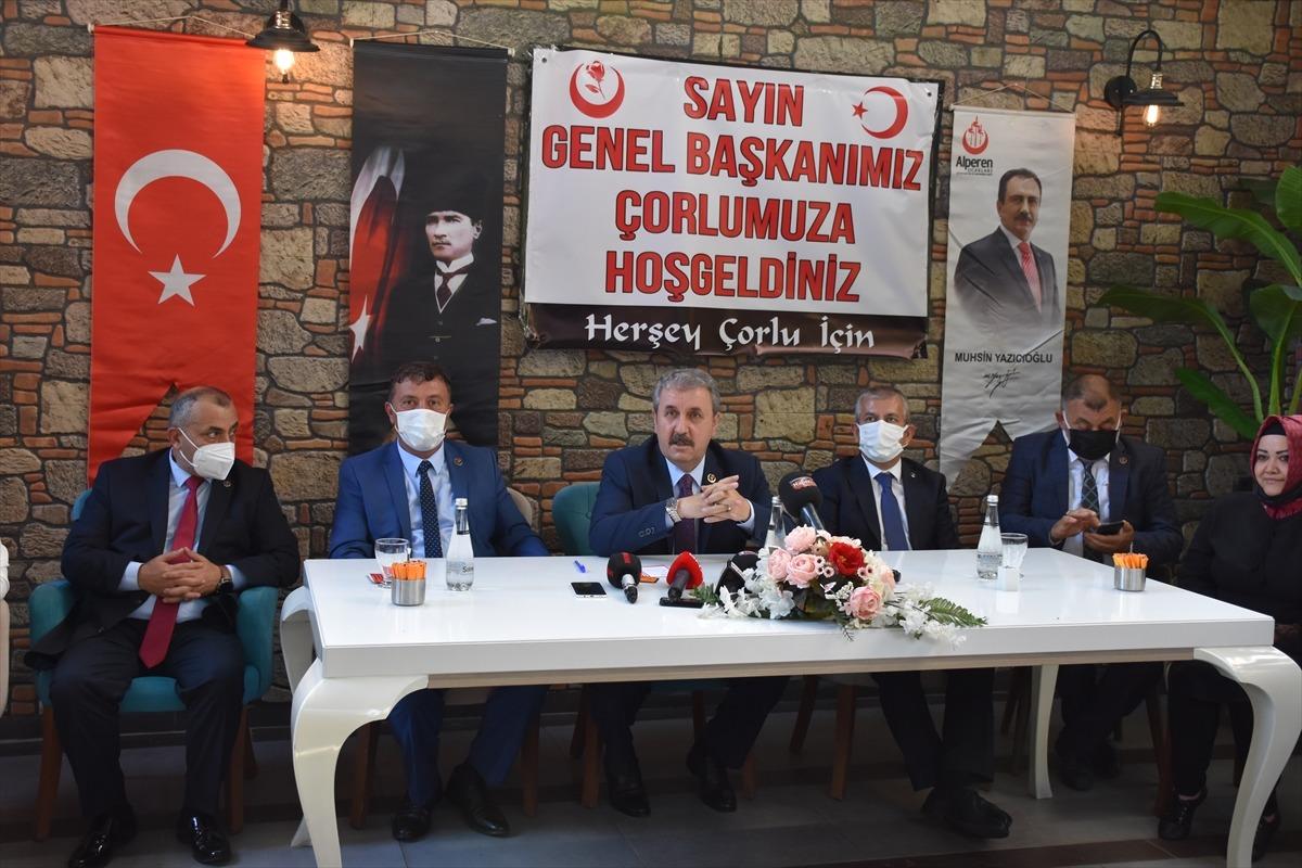 BBP Genel Başkanı Destici, T&uuml;rkiye'nin istikrarlı y&ouml;netime kavuştuğunu s&ouml;yledi: