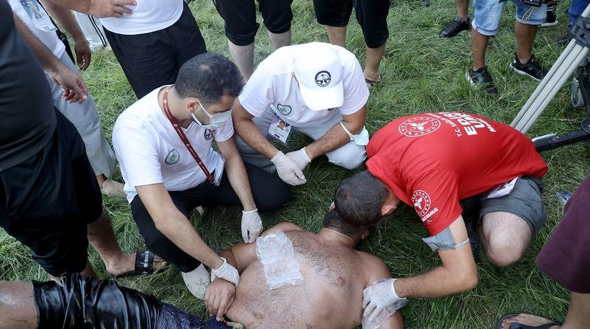 Başpehlivan Recep Kara, Kırkpınar'da baygınlık geçirdi