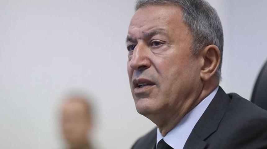 Bakan Akar'dan Yunan Bakan Panagiotopulos'a sert tepki