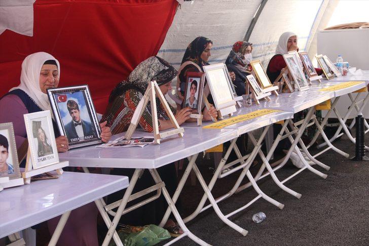 Oturma eylemi yapan Diyarbakır anneleri evlatlarını istiyor G1