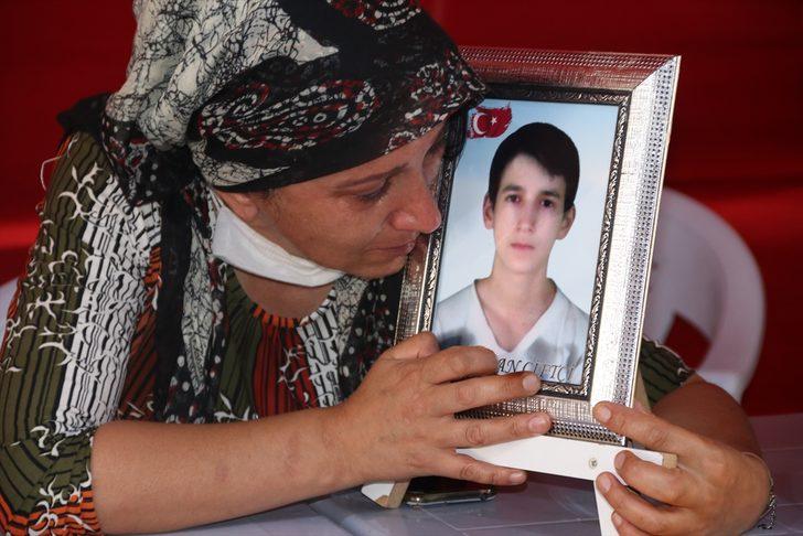 Oturma eylemi yapan Diyarbakır anneleri evlatlarını istiyor G2