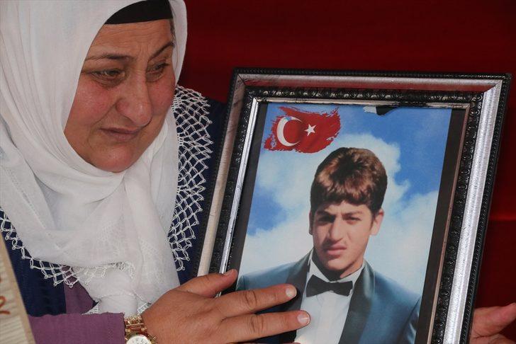 Oturma eylemi yapan Diyarbakır anneleri evlatlarını istiyor G3