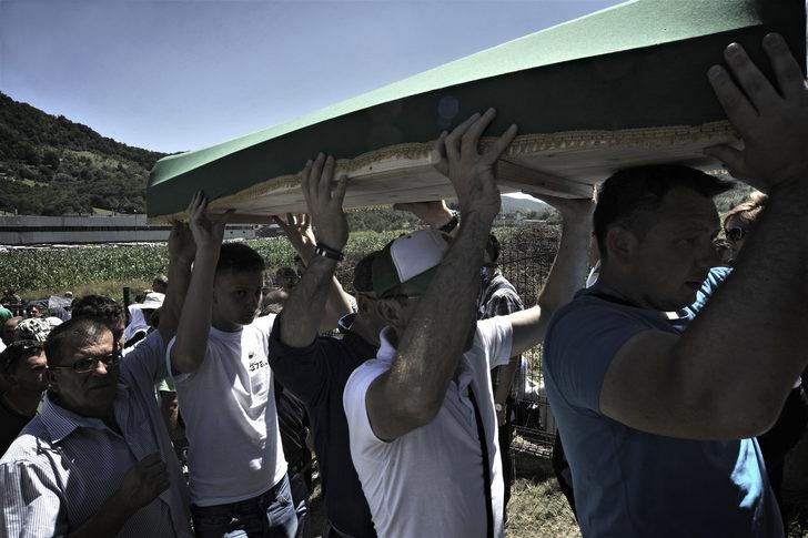 Srebrenitsa Katliamı nedir? Srebrenitsa Soykırımı'nı kim, ne zaman yaptı? G5