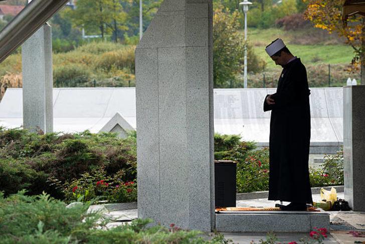 Srebrenitsa katliamı nedir? Srebrenitsa soykırımı ile ilgili mesajlar ve sözler! G3