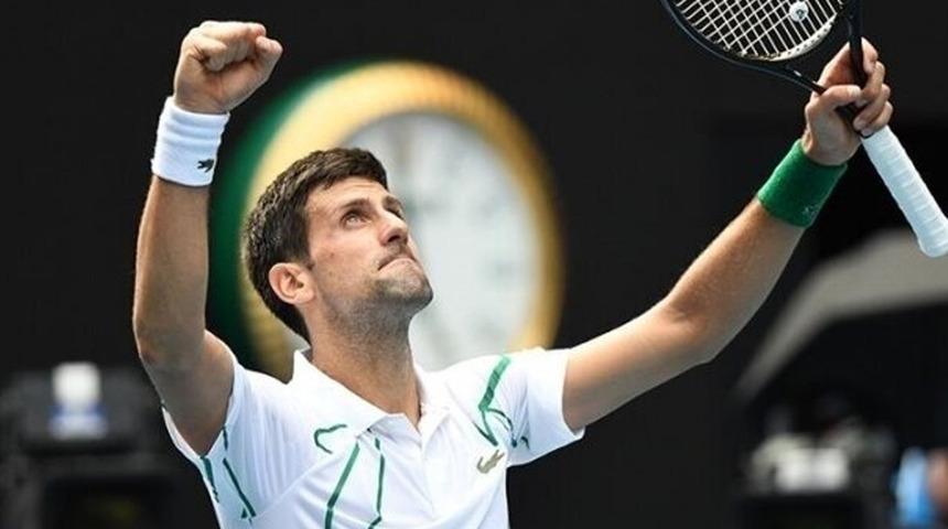 Wimbledon'da kazanan Novak Djokovic!