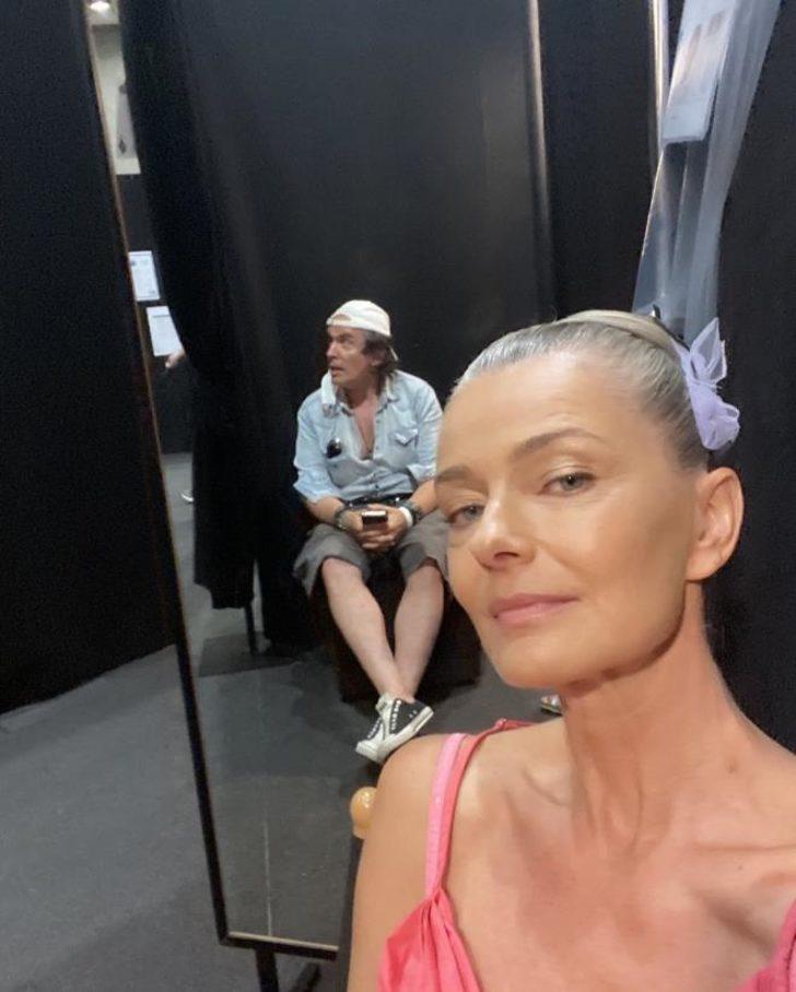 56 yaşındaki eski model çırılçıplak poz verdi! Sosyal medya yıkıldı G2