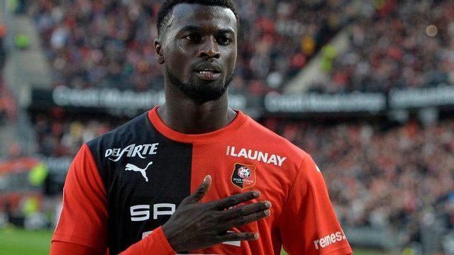 M'Baye Niang kimdir, nereli ve kaç yaşında? Fenerbahçe ile anlaşan M'Baye Niang hangi takımlarda oynadı?