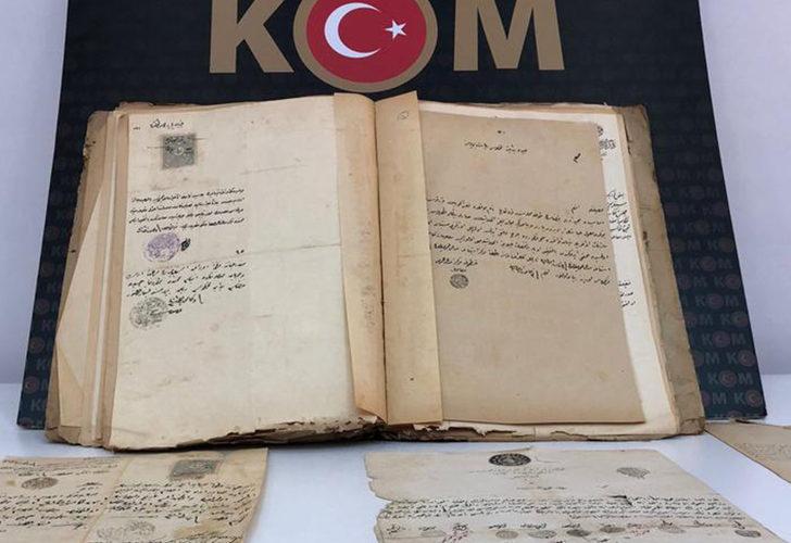 Osmanlı arşivinin kayıp belgeleri sahafta ele geçirildi: Çöpten buldum, 25 yıldır bende G1