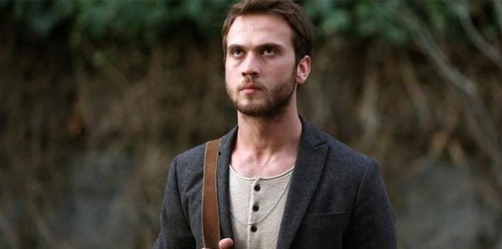 Aras Bulut İynemli kimdir, nereli, sevgilisi kim? Aras Bulut İynemli kaç yaşında ve hangi dizilerde rol aldı? G4