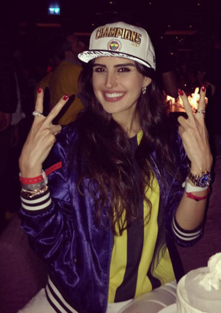 Merve Boluğur'dan boşanan Murat Dalkılıç, İdil Fırat ile aşk mı yaşıyor? G5