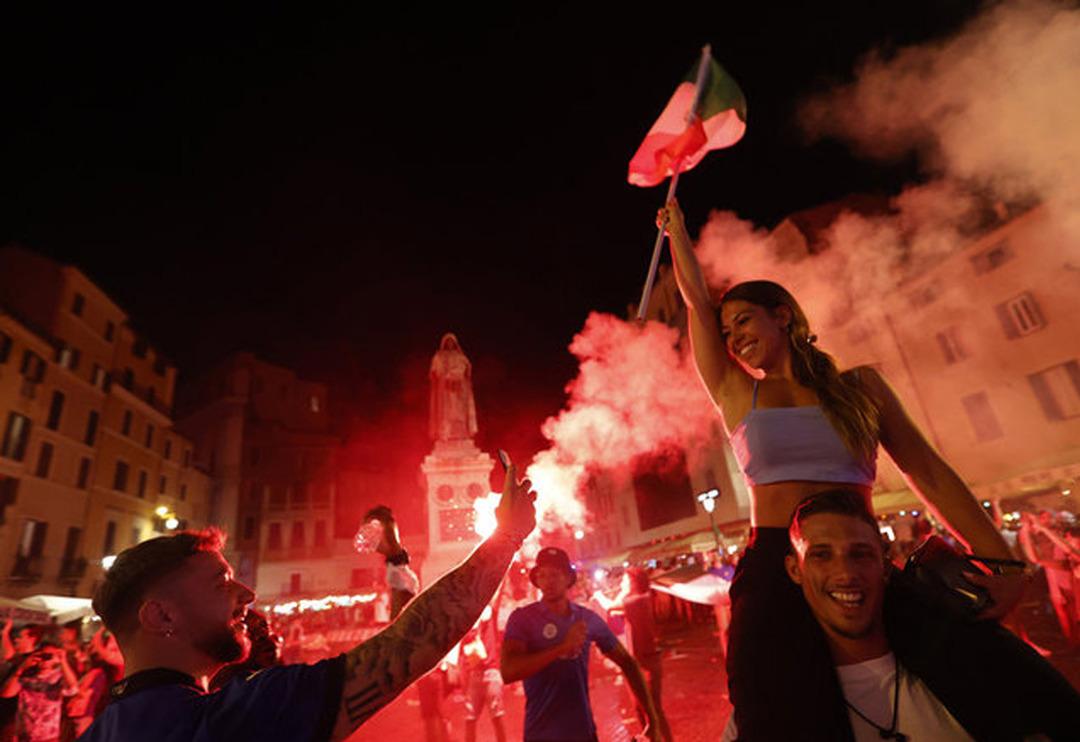 İtalya'da şampiyonluk kutlaması devam ediyor!