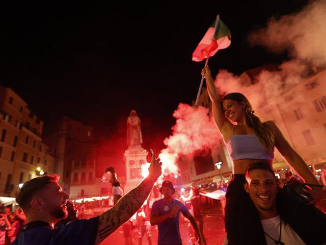 İtalya'da şampiyonluk kutlaması devam ediyor!