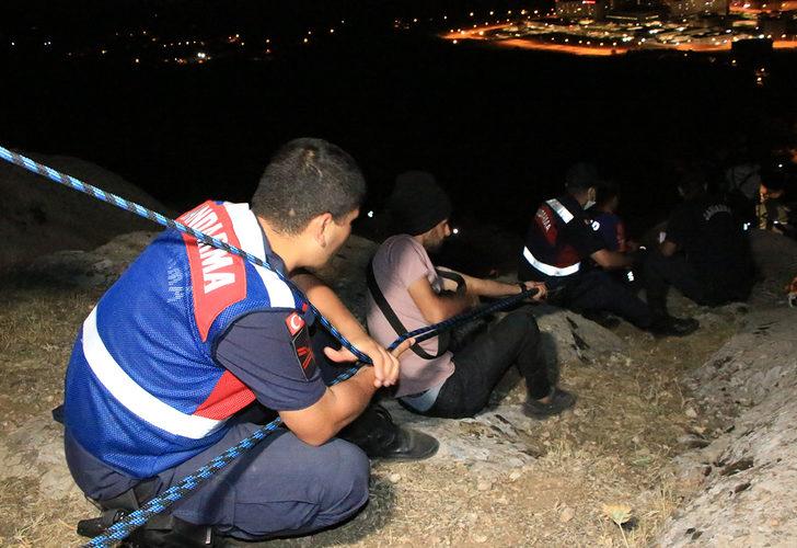 Uçurumun eşiğinde mahsur kaldı! Film gibi operasyon G2