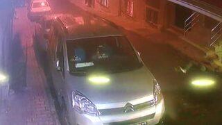 Kan donduran anlar! Telefonunu vermeyince defalarca bıçakladı