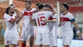 Mert Müldür'e İngiltere'den 2 transfer teklifi!