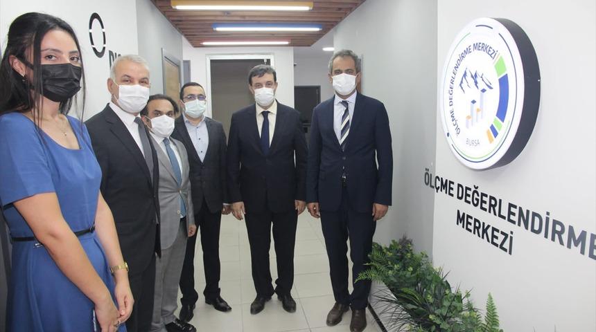 MEB'in ölçme değerlendirme merkezleri salgın döneminde öğrencilere yardımcı kaynaklar sundu