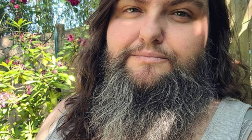 ‘Sakallı kadın’ olarak anılan Rose Geil, olumsuz eleştirilere adet meydan okudu! “Kendimi böyle daha seksi hissediyorum”