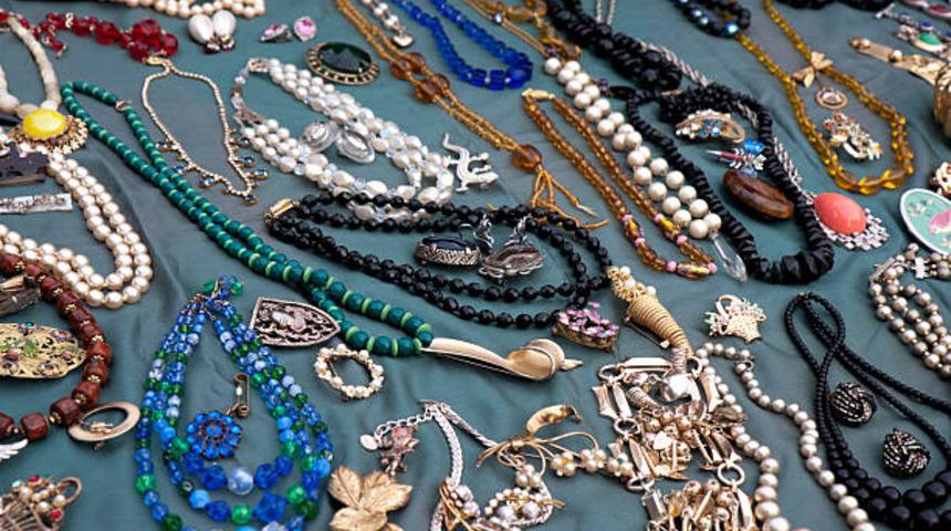 2021 yılı yaz sezonunda hangi takılar trend?