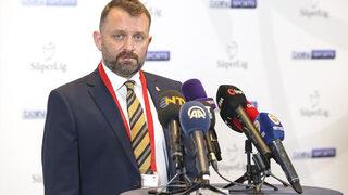 Fenerbahçe'de Selahattin Baki: Sert bir deplasman ile başlıyoruz