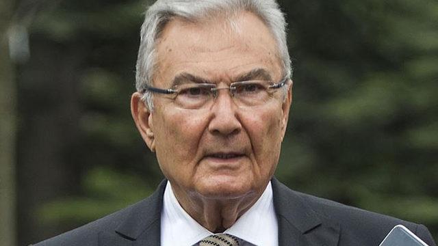 Deniz Baykal sessizliğini bozdu! Giydiği tişört dikkat çekti