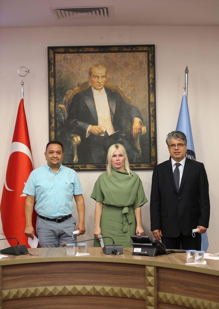 Akdeniz Üniversitesinde yeni aşı, ilaç ve kanser araştırmalarına altyapı oluşturacak projeler tanıtıldı G3