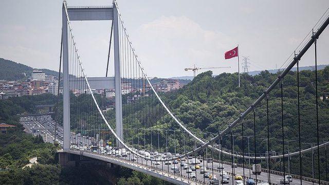 Son dakika: Köprü ve otoyol geçiş ücretlerine zam geldi! Yeni tarife belli oldu: 15 Temmuz Şehitler Köprüsü, FSM, Osmangazi...