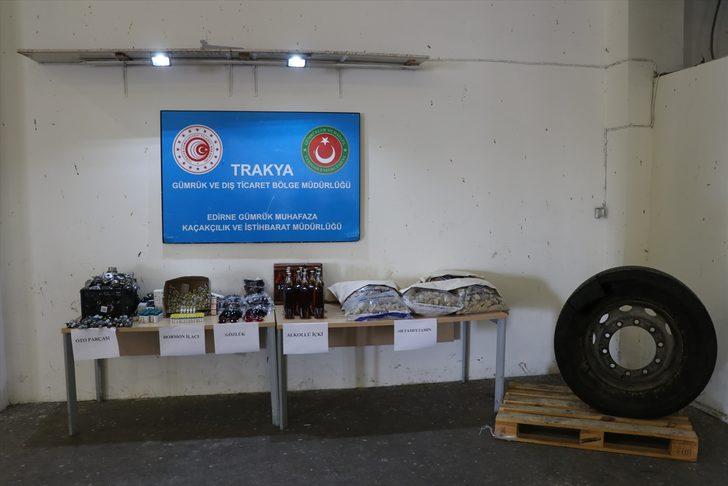 GÜNCELLEME - Kapıkule'de uyuşturucu ve hormon ilacı ele geçirildi G3